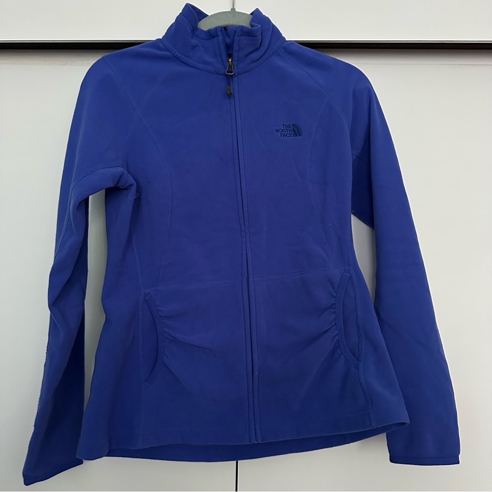 The North Face Blue fleece Jacket with Sleek Silhouette